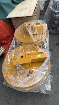 Suitable for D60 guide wheels, bulldozer guide wheels, excavator guide wheels, track rollers, and carrier rollers, all are available.、144-30-00038、141-30-33182